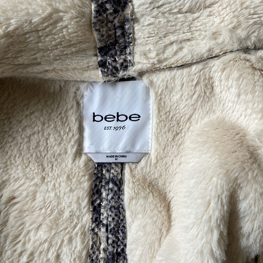 Bebe Y2k Snakeskin Patterned And Furjacket - image 6